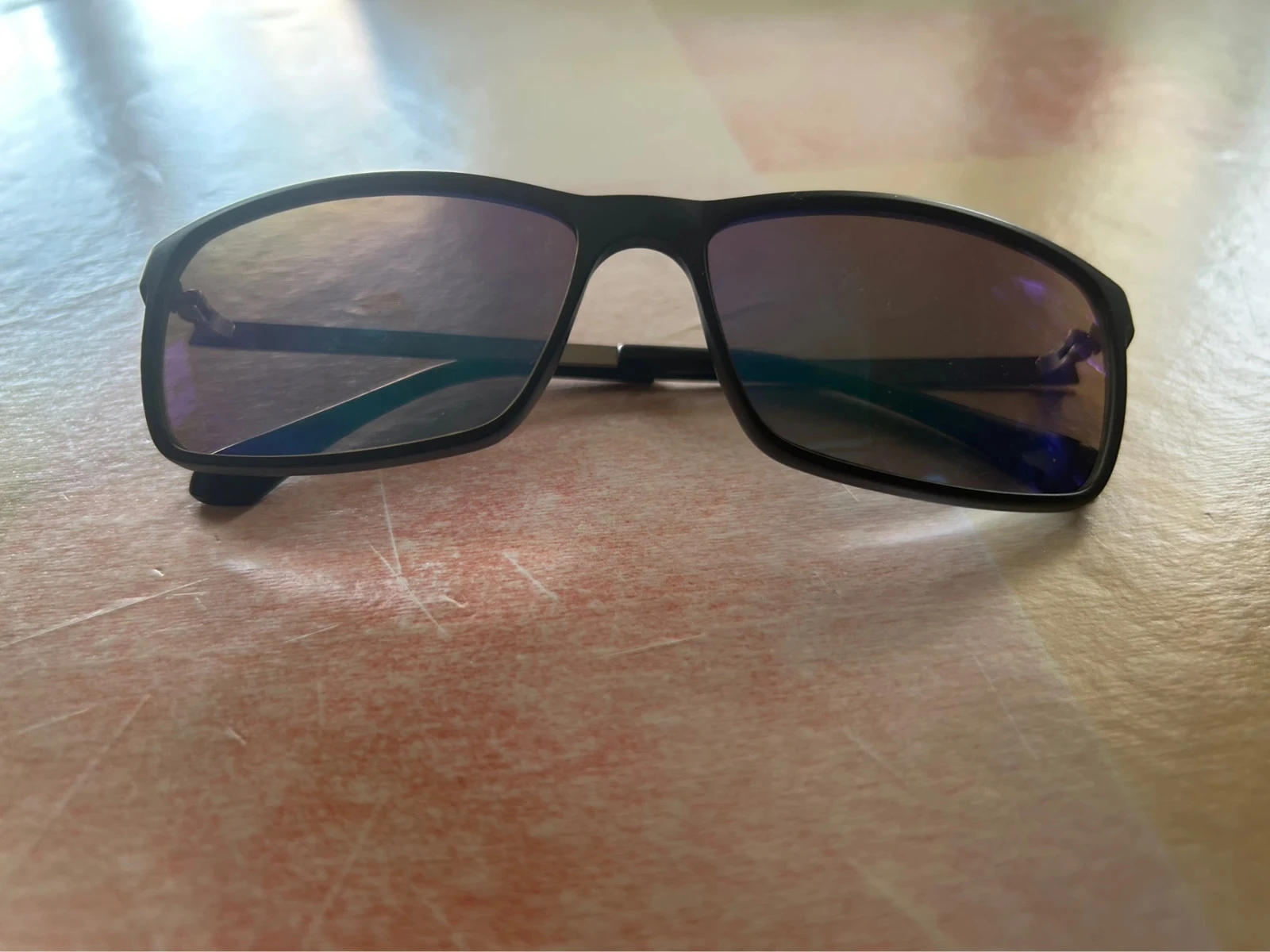 Lunettes de soleil CAT.3